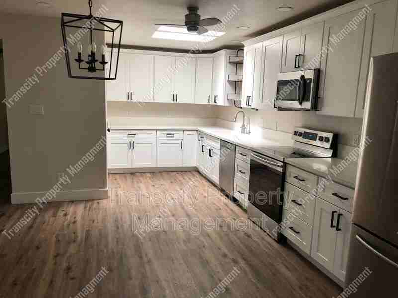 511 N Lesueur - Photo 3 of 18
