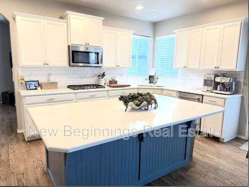 1156 Night Blue Cir - Photo 4 of 16
