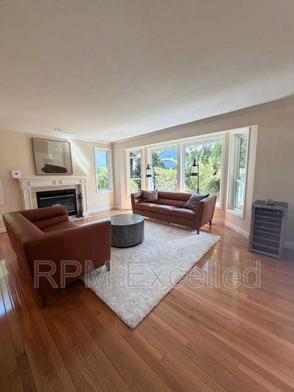 5610 S 296th Ct - Photo 7 of 43