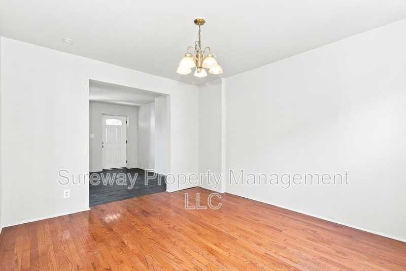 12 W 8th St - Photo 7 of 15
