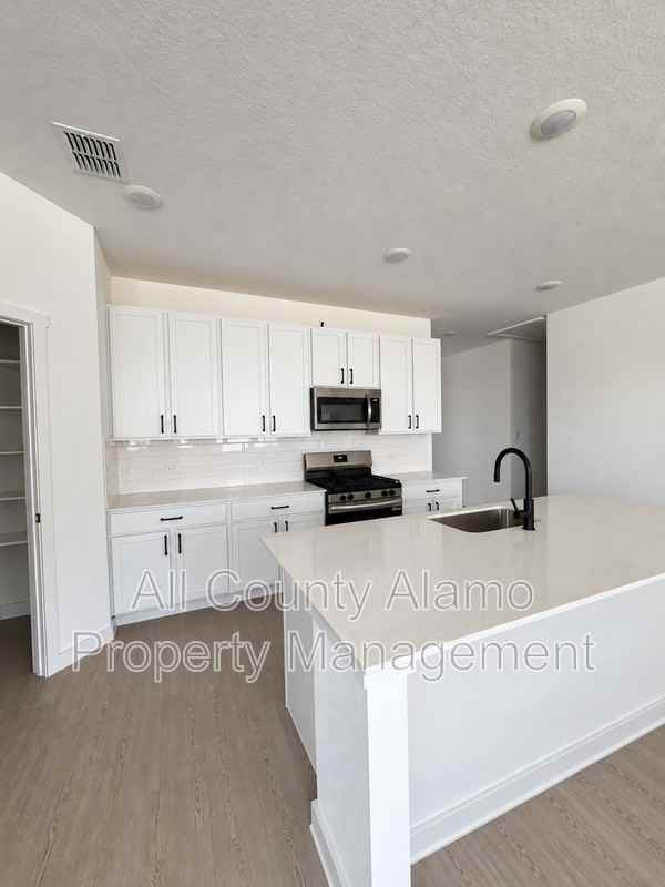 6632 Titan Park - Photo 3 of 17