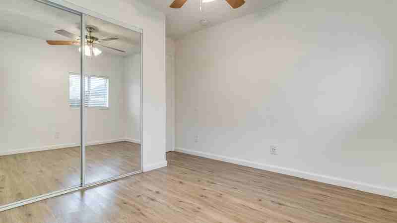 4159 39th St - Photo 6 of 11