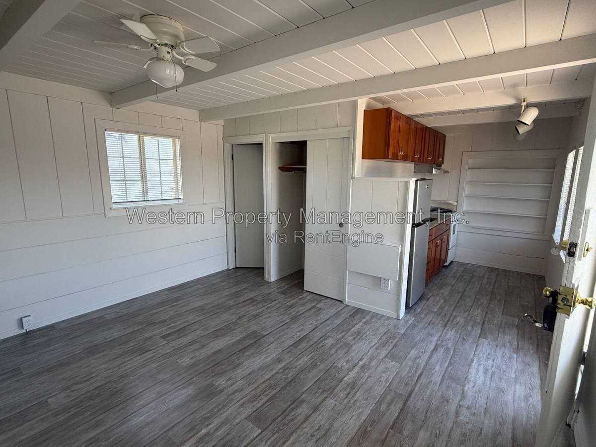 300 State Park Dr #3 - Photo 5 of 10