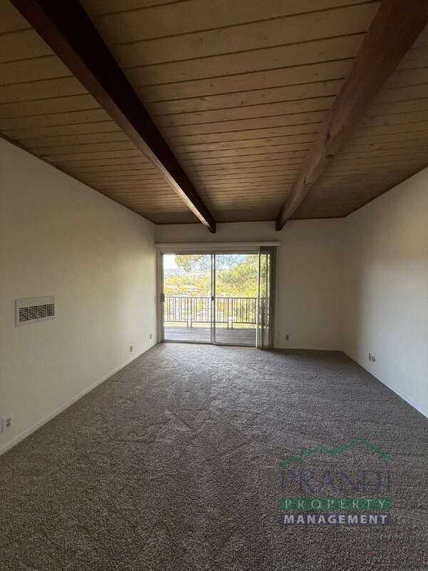 10 Gomez Way #B - Photo 5 of 13