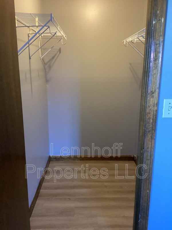 694 Middlesex St - Photo 4 of 12