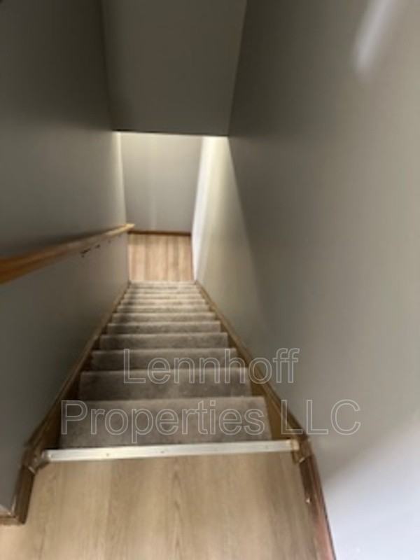 694 Middlesex St - Photo 5 of 12