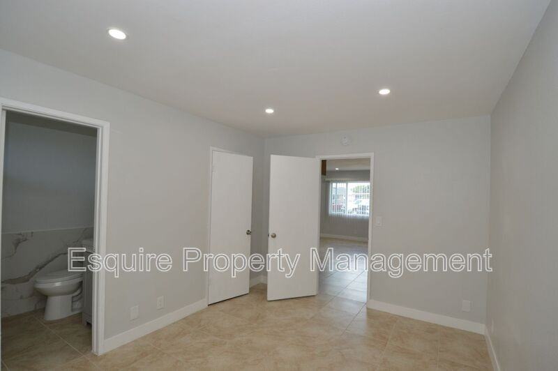 1834 1840/1 Pericles Pl #1850C - Photo 7 of 15