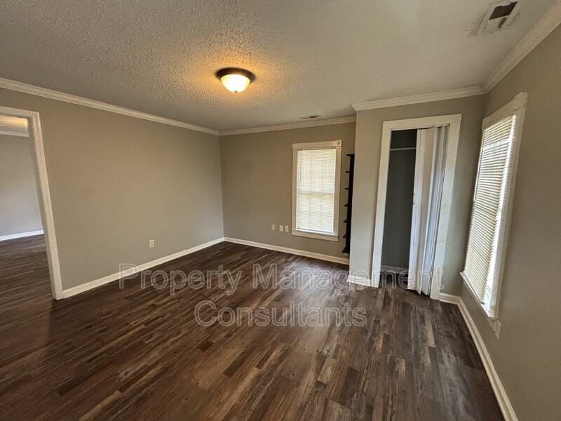 3402 8th Ave Sw #B - Photo 7 of 14