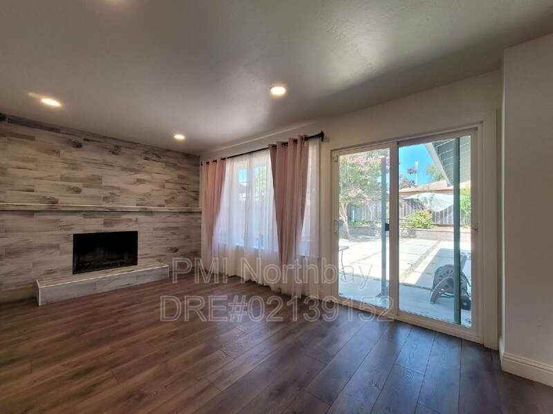 2506 Hastings Way - Photo 3 of 18