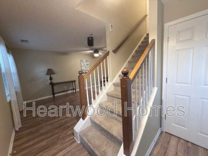 264 Orchard Hill Dr - Photo 4 of 41
