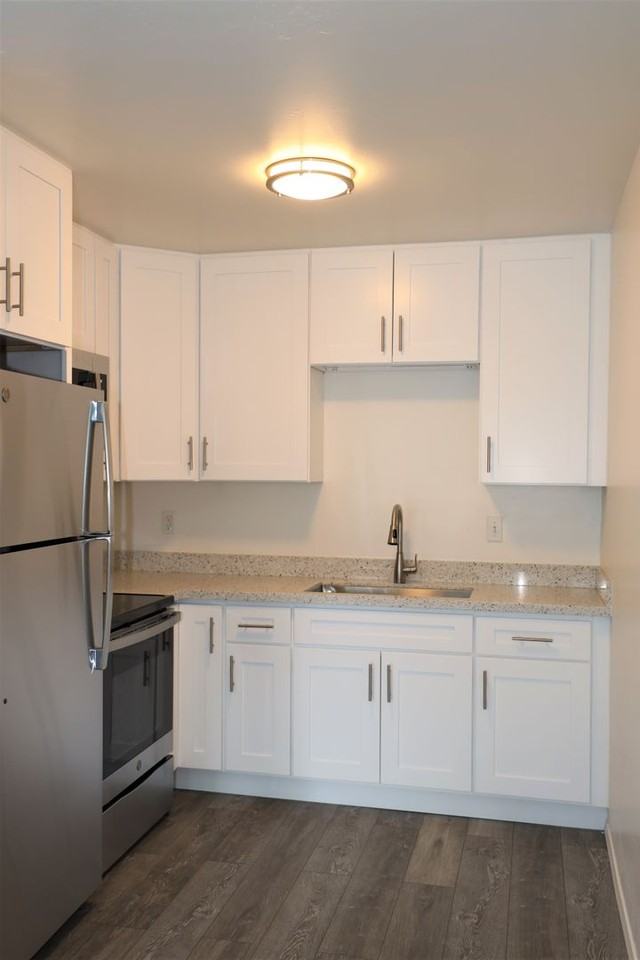 1587 Oxford St #6 - Photo 5 of 10