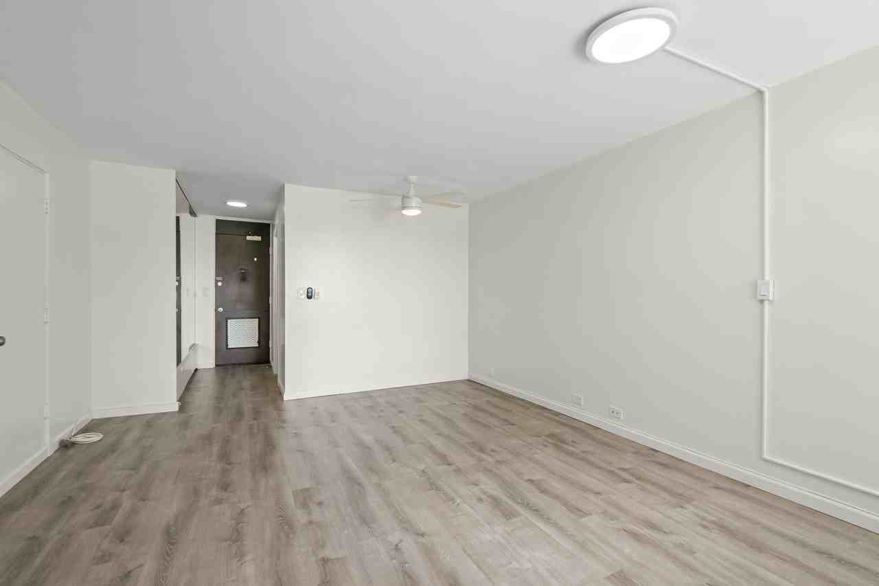 747 Amana St #507 - Photo 3 of 22
