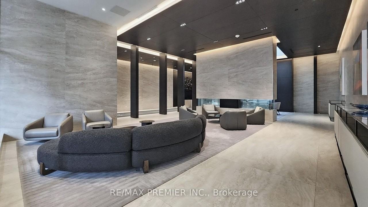 2221 Yonge Street #3105 - Photo 4 of 12