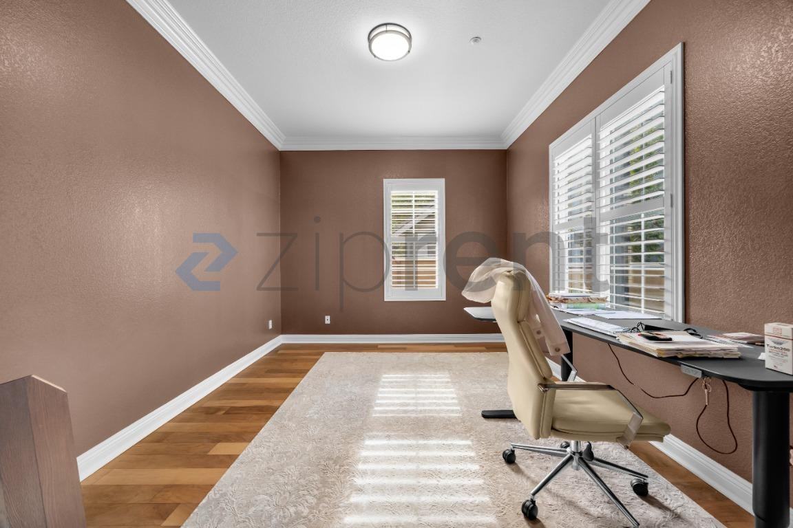 2791 Silver Oak Ct - Photo 2 of 31