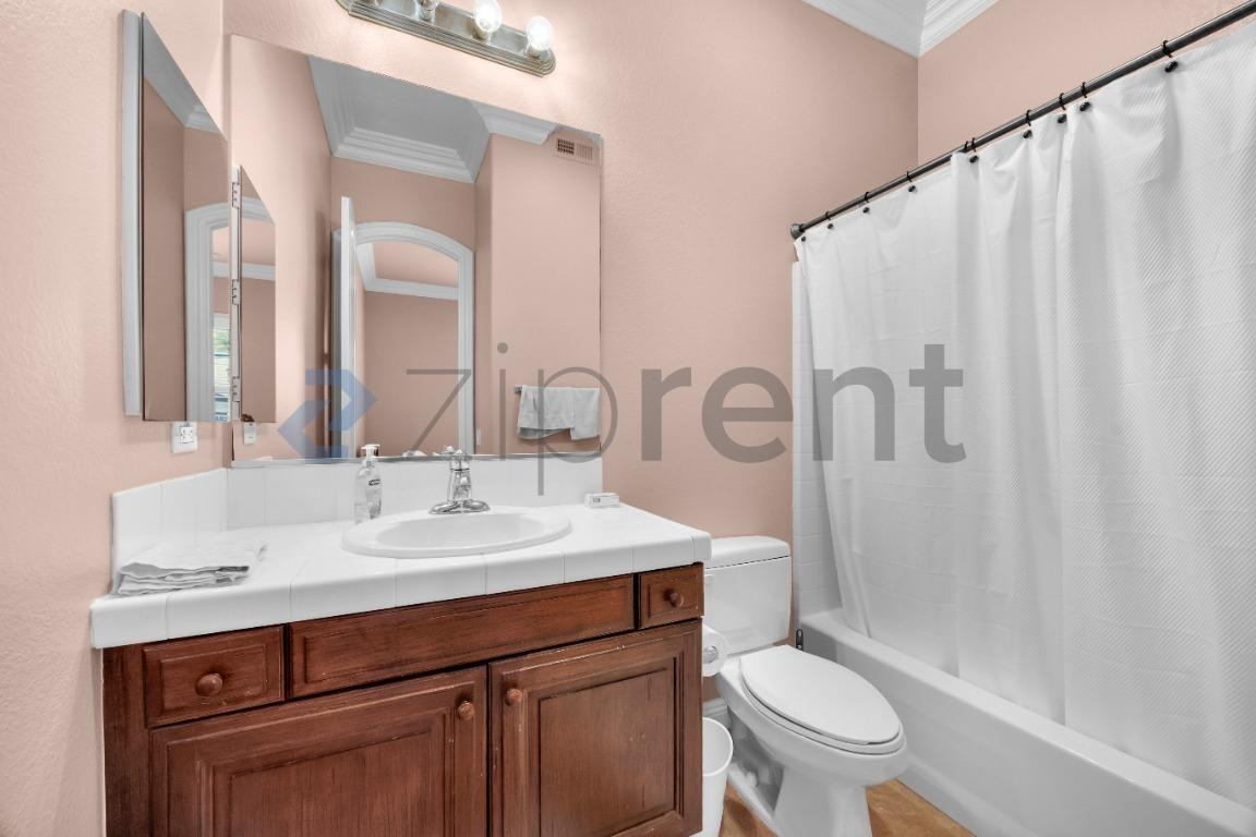 2791 Silver Oak Ct - Photo 5 of 31