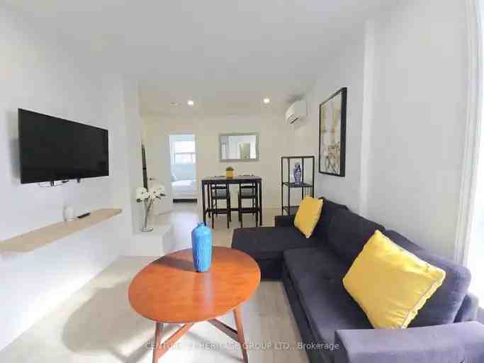 344 Shaw St #3 - Photo 2 of 6