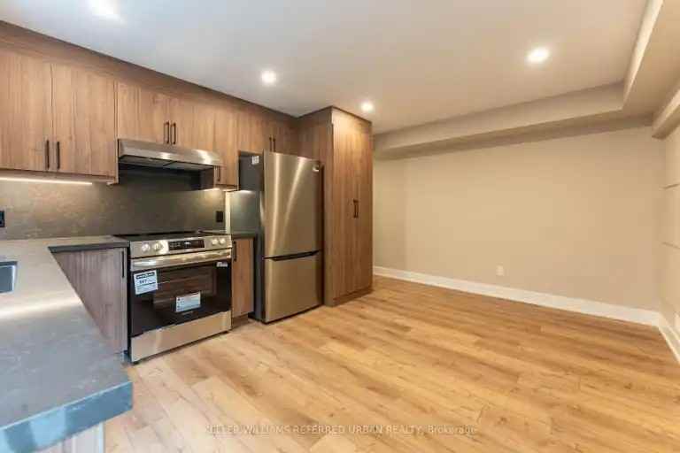 352 Jones Ave #1 - Photo 3 of 10