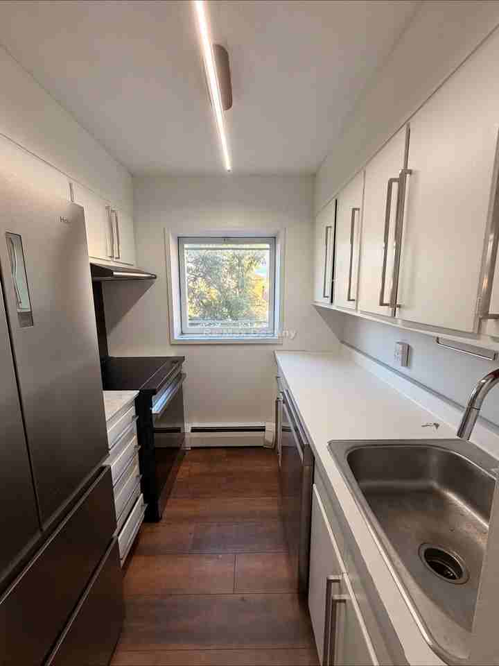12 Inman St #53 - Photo 4 of 12