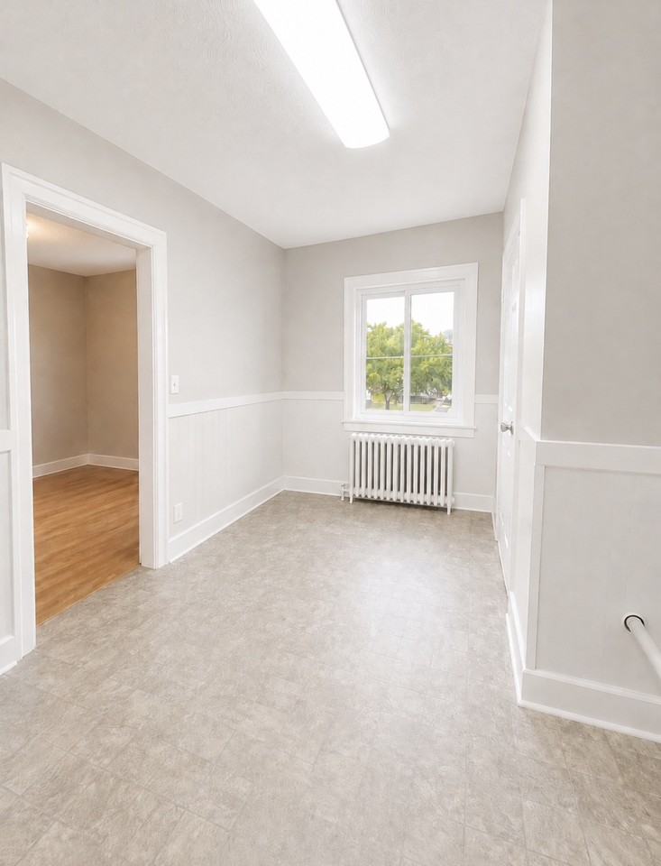 874 Selby Ave - Photo 5 of 6