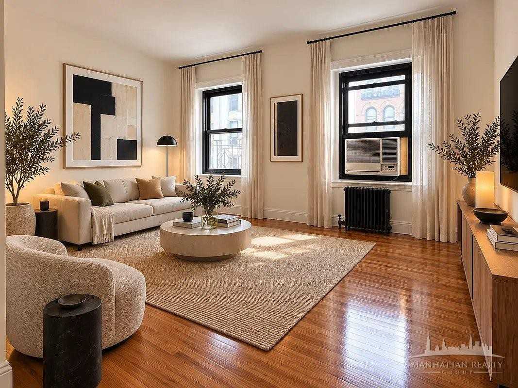 E 24th St #6 - Photo 4 of 6