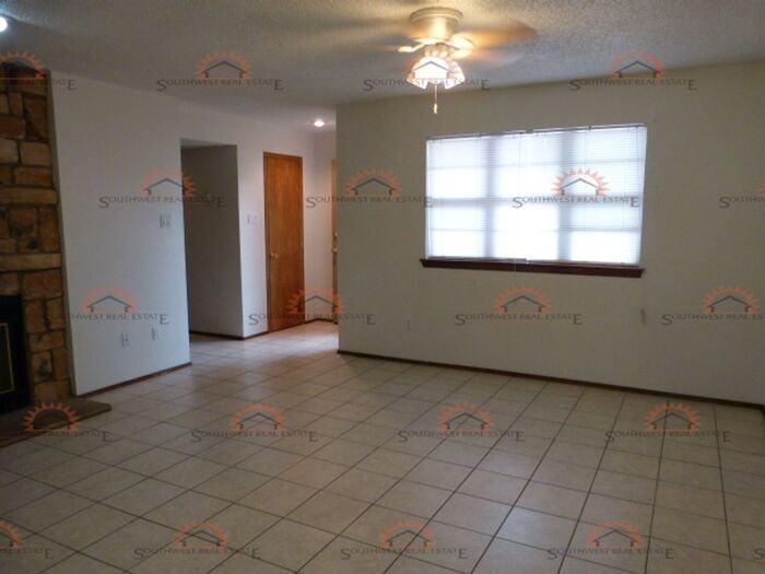 1204 W Manana Blvd #A - Photo 3 of 17