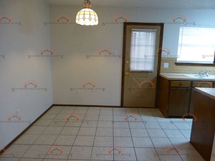 1204 W Manana Blvd #A - Photo 6 of 17