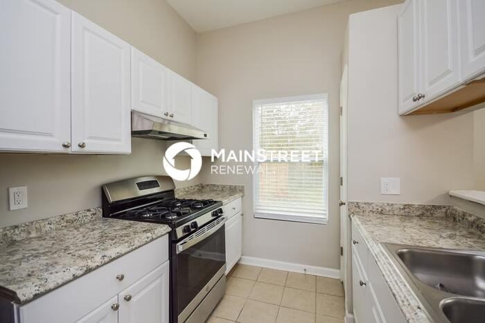 6233 Marbut Farms Ln - Photo 7 of 17