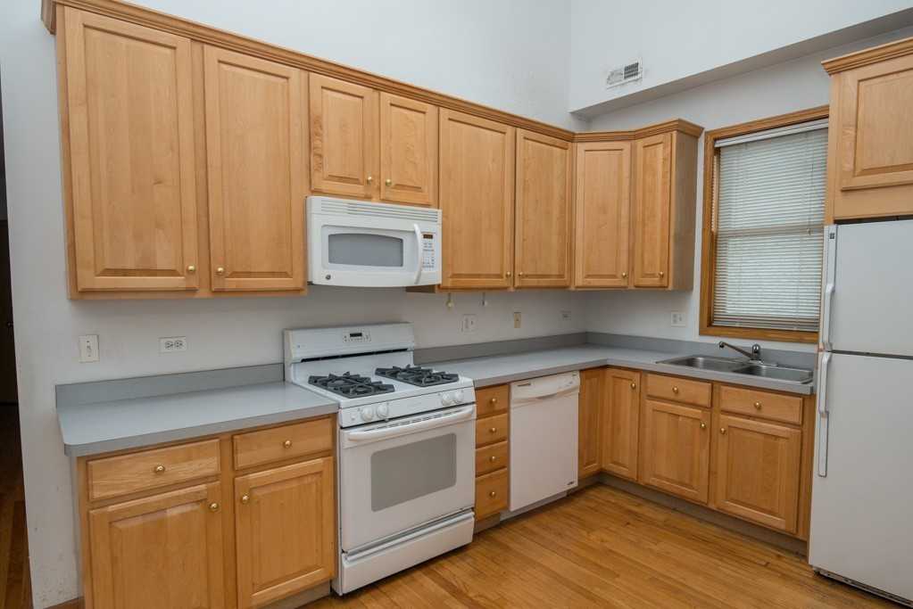 1938 W Diversey Pkwy #WA10 - Photo 3 of 20