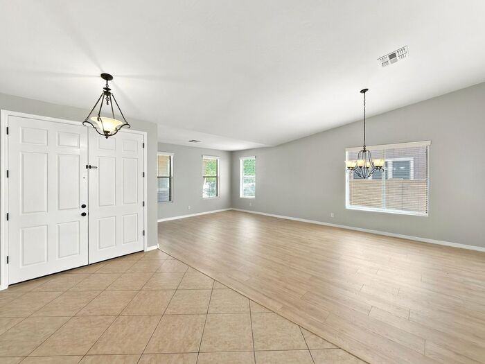 3279 E Anika Dr - Photo 6 of 50