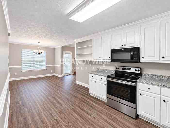 25 Lake Charles Way - Photo 7 of 29