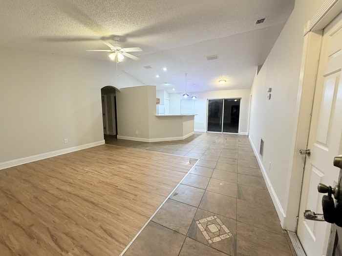 1365 18th St - Photo 6 of 12
