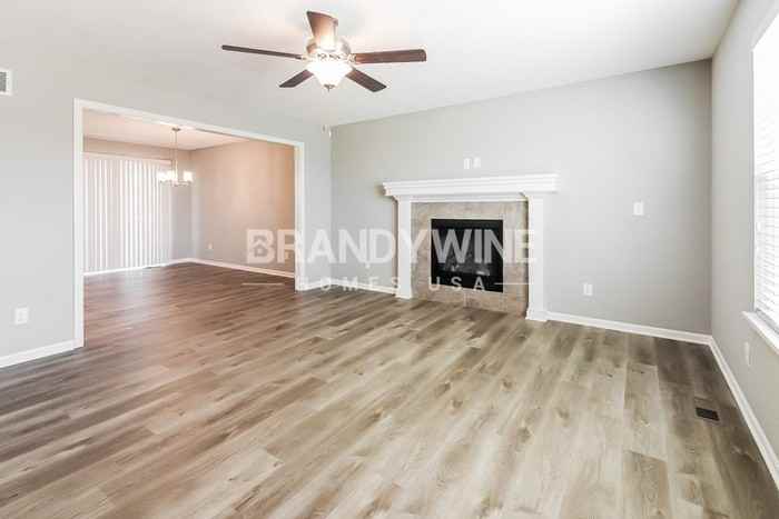 14325 Oakland Ct - Photo 6 of 34