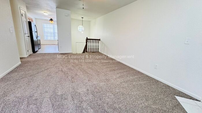 5819 Ne 42nd St - Photo 4 of 22
