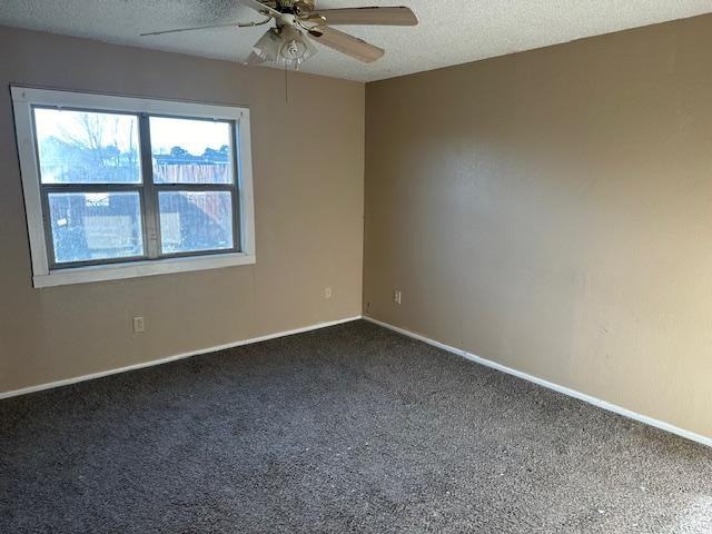 2410 Norwich Ave - Photo 5 of 12