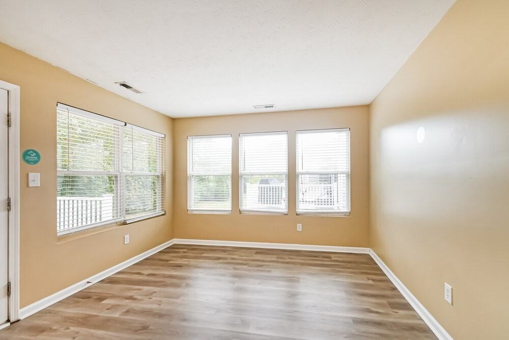 8689 N Deer Crossing Blvd - Photo 6 of 32