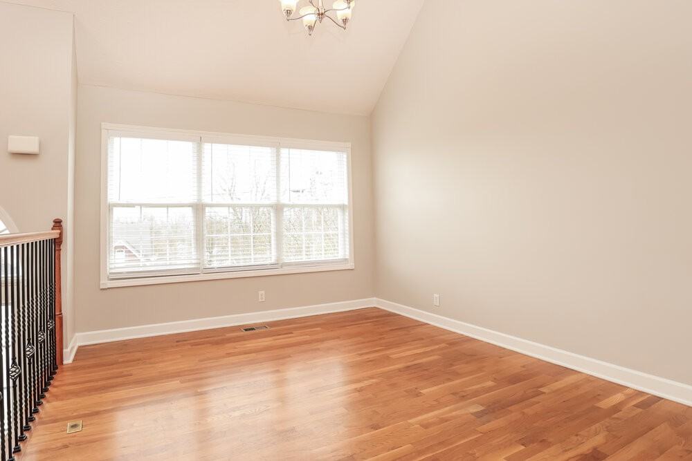 209 Saint Martins Ln - Photo 6 of 17