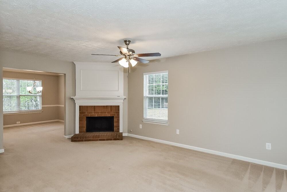 4212 Arrowhead Pointe - Photo 4 of 17