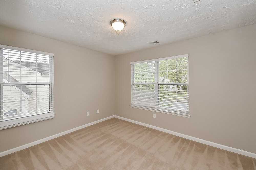 4212 Arrowhead Pointe - Photo 6 of 17