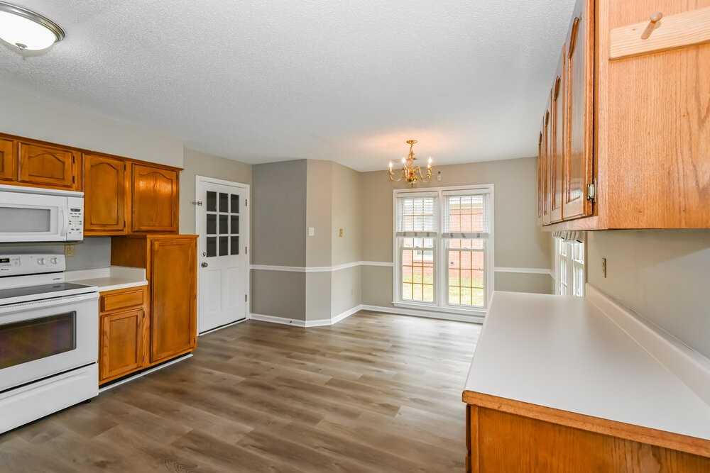 7869 Tankard Dr - Photo 7 of 16