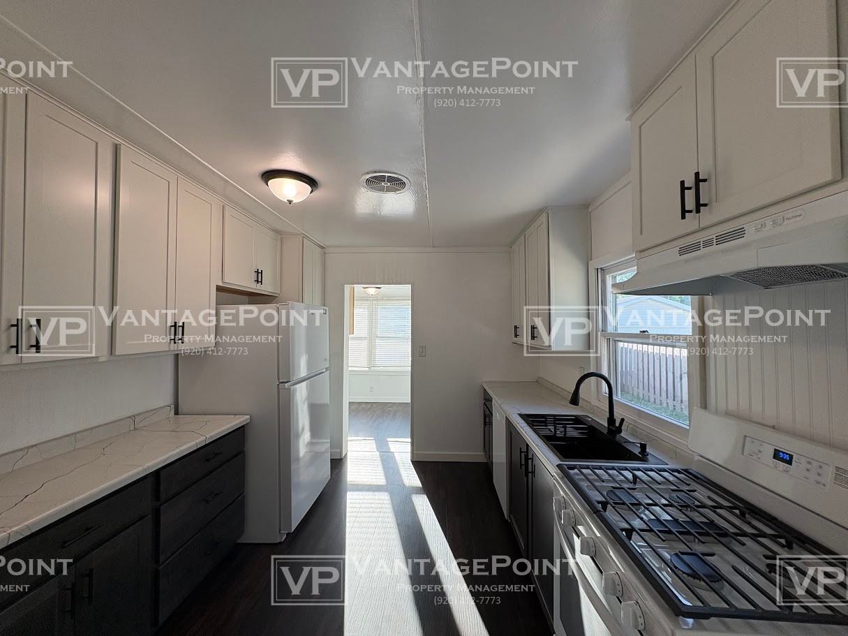 1735 11th Ave #1 - Photo 2 of 15