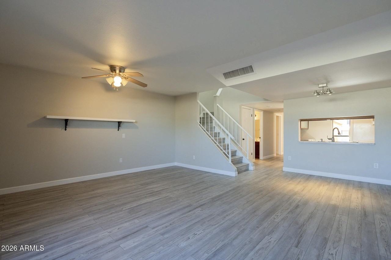 815 E Grovers Ave #66 - Photo 4 of 15