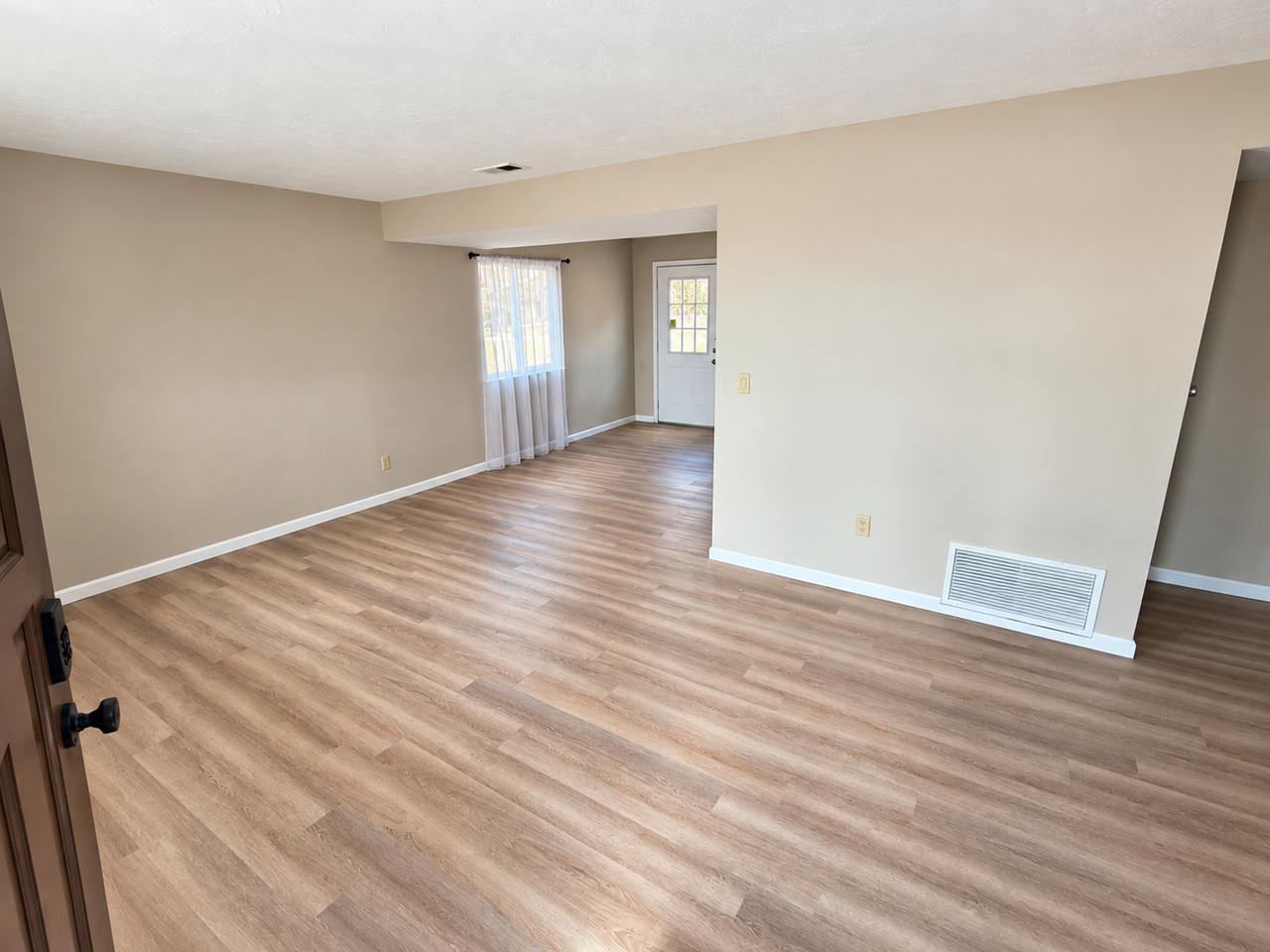 8728 Harness St #1 - Photo 6 of 30