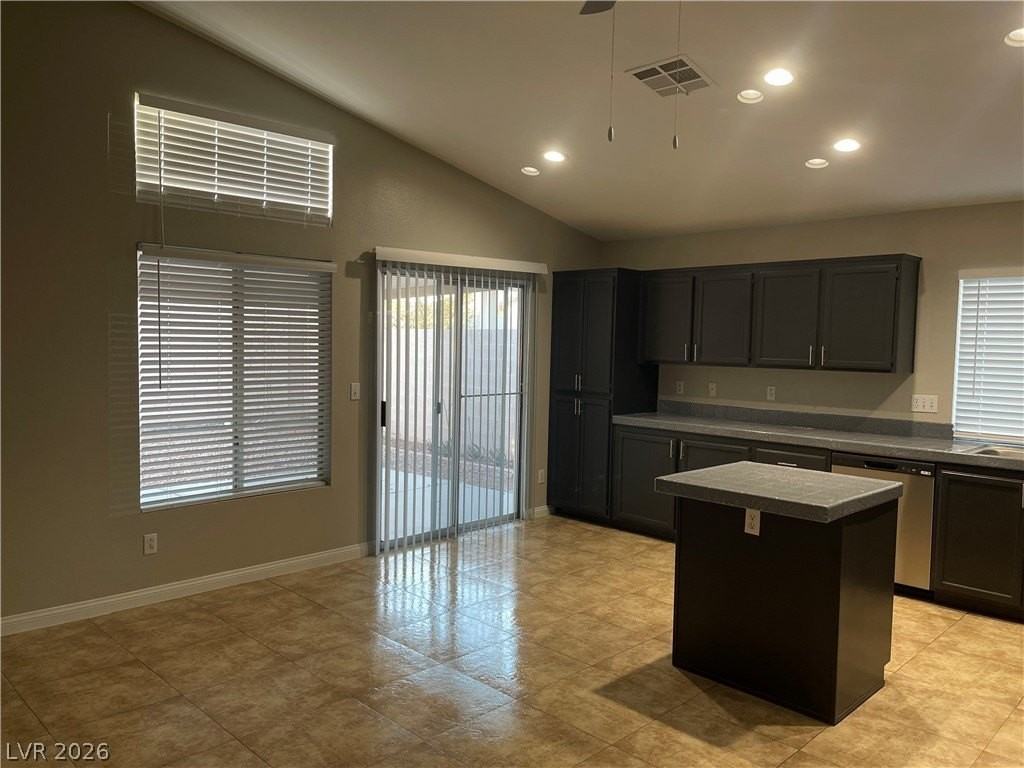 4805 White Aspen Ave - Photo 6 of 31