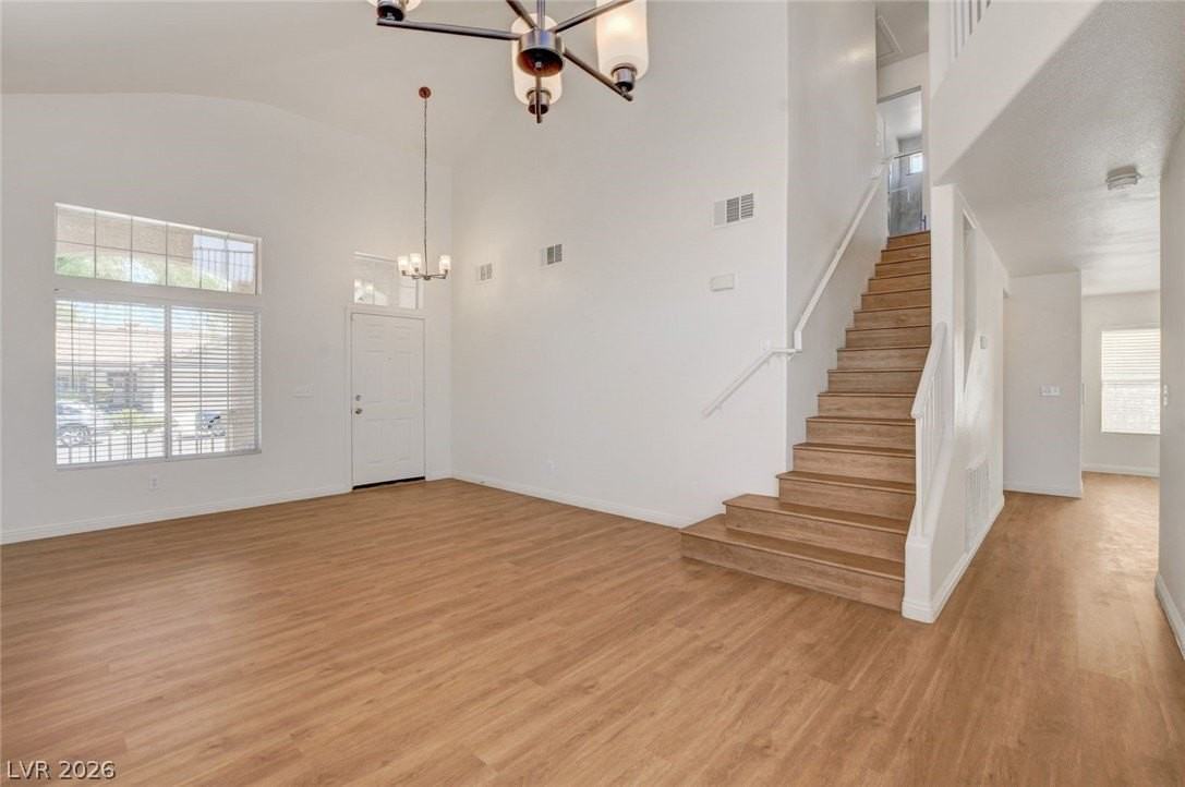 1441 Iron Springs Dr - Photo 4 of 50