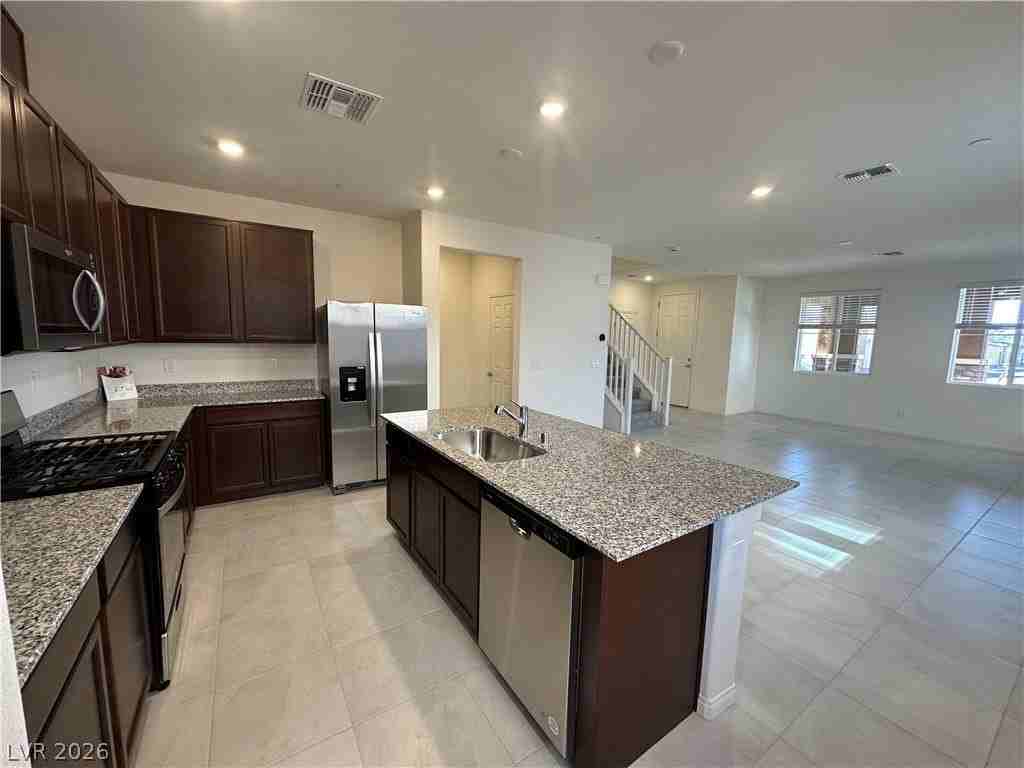 3729 Scafati Ave - Photo 5 of 23