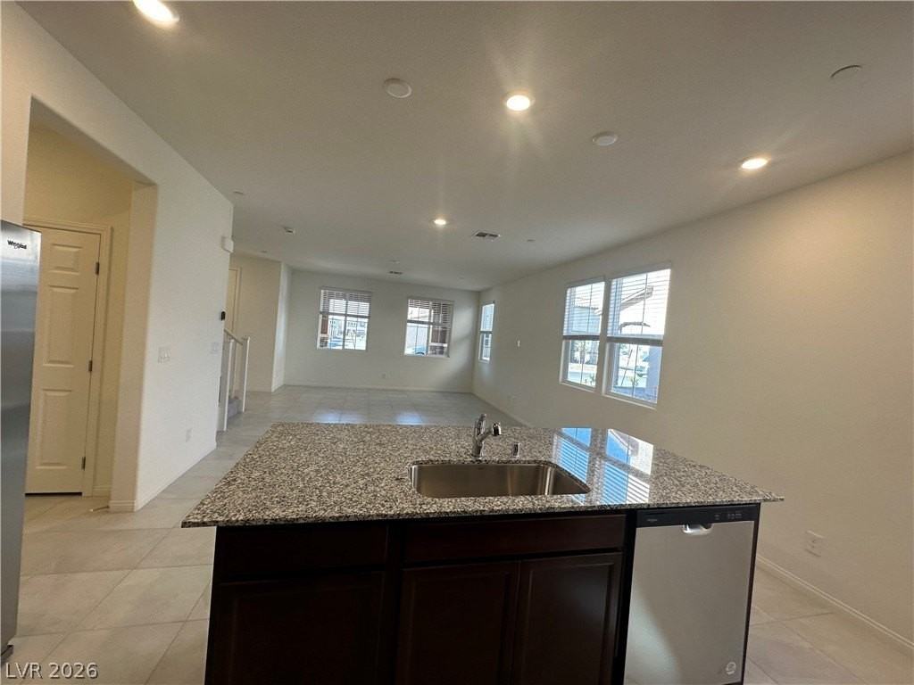 3729 Scafati Ave - Photo 6 of 23