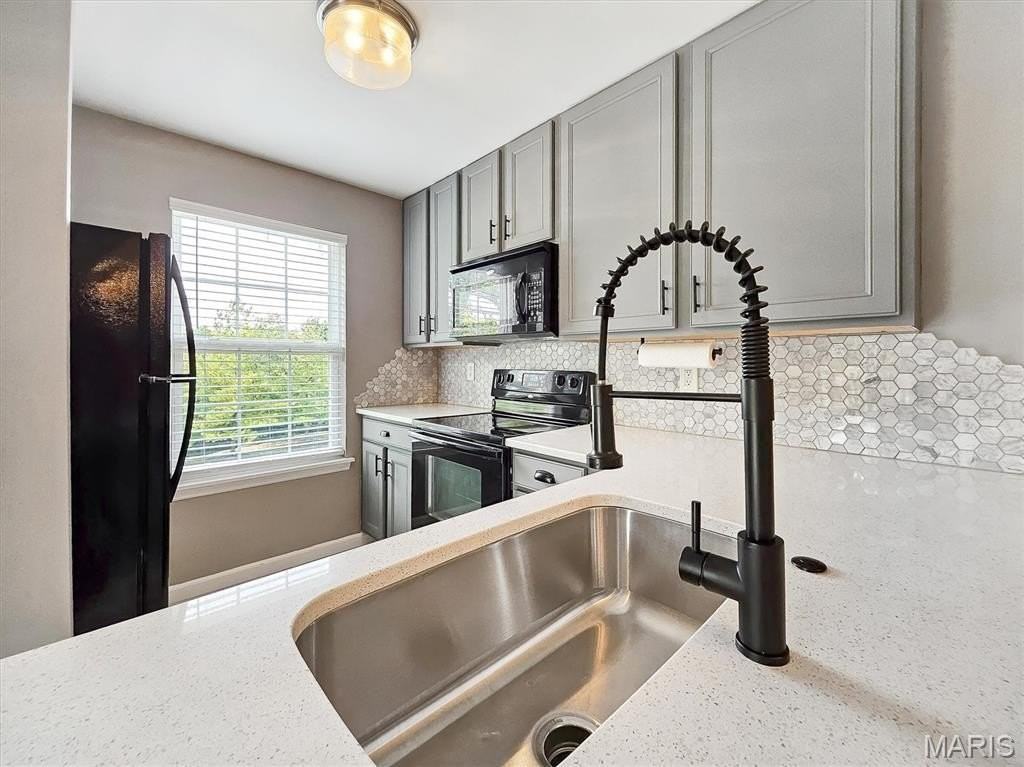 9733 Crayford Rd #9E - Photo 7 of 19