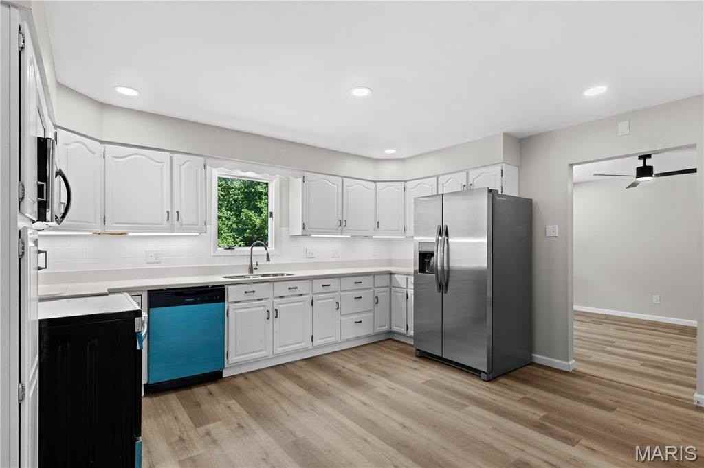 3705 Seville Dr - Photo 6 of 29