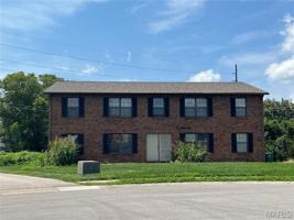 featured image of 901 Georgetowne Dr