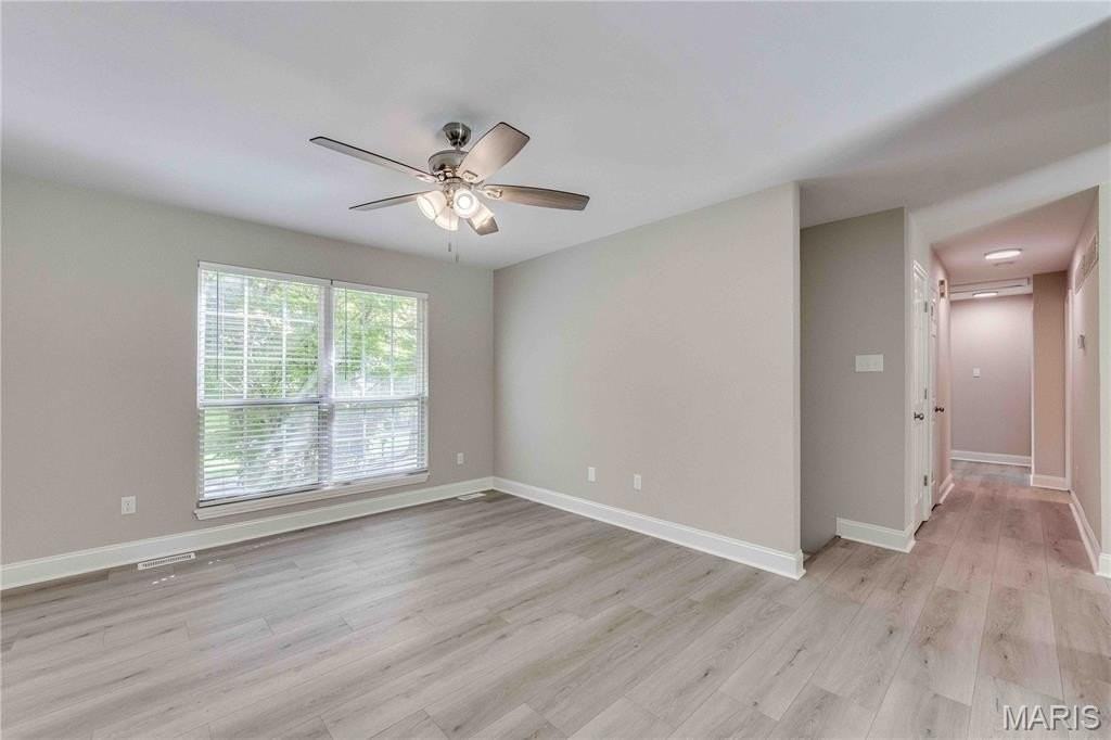 417 Elm Crossing Ct - Photo 7 of 40